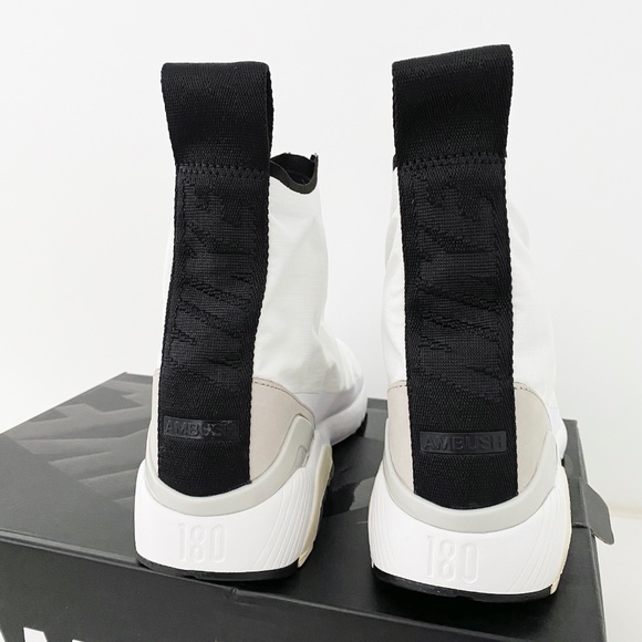 NIKE X AMBUSH AIR MAX 180 HI in White - Picture 3 of 12
